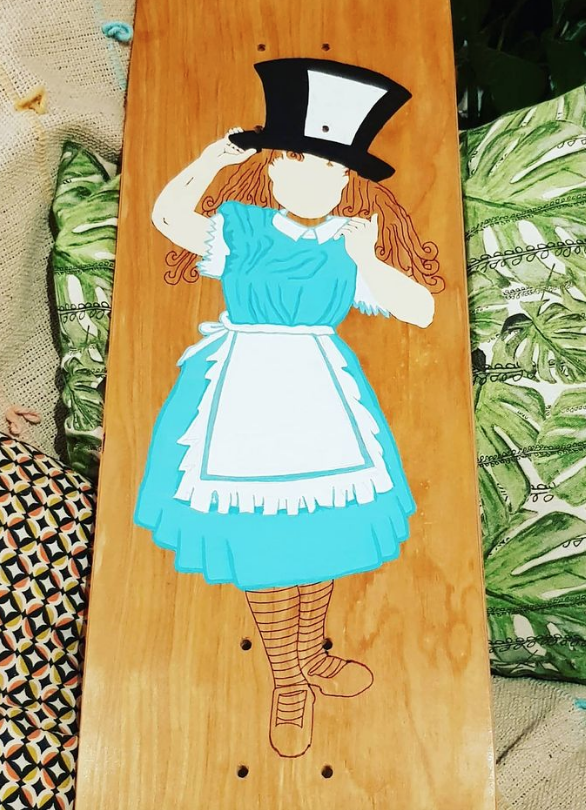 Alice-in-wonderland-on-skate-board