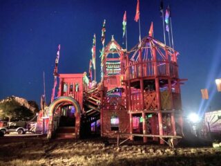 Glastonbury-KidZfield